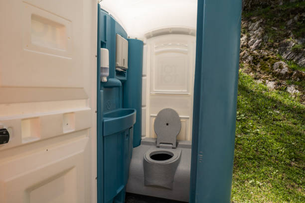 Portable Toilet Options We Offer in Maugansville, MD